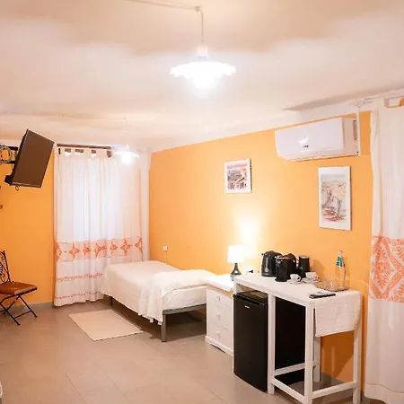 S'apposentu - Il Localino Guest house Bosa